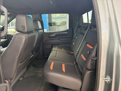 Certified 2023 GMC Sierra 1500 AT4 w/ Technology Package image 18