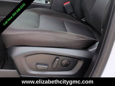 Used 2022 Ford Explorer XLT RWD image 23