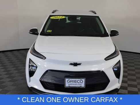 Used 2023 Chevrolet Bolt EUV LT w/ Convenience Package image 3