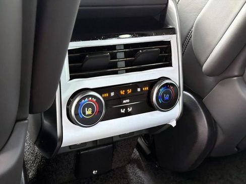 New 2026 Land Rover Range Rover SE AWD/4WD image 15
