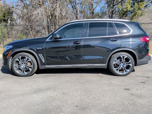 Used 2023 BMW X5 xDrive45e w/ Executive Package image 14