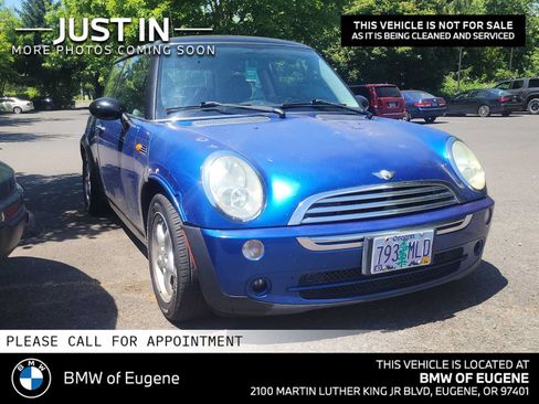 Used 2006 MINI Cooper Hardtop FWD image 1