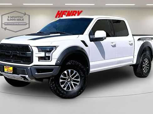 Used 2020 Ford F150 Raptor w/ Equipment Group 802A Luxury AWD/4WD image 3