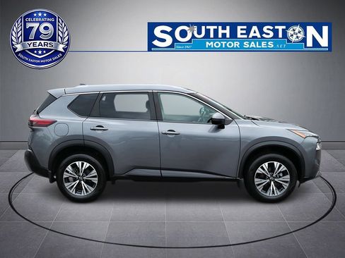 Used 2022 Nissan Rogue SV w/ SV Premium Package AWD/4WD image 8