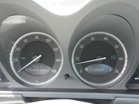 Used 2005 Mercedes-Benz SL 500 image 28