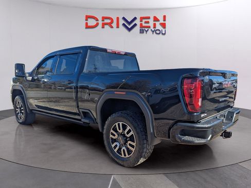 Used 2022 GMC Sierra 2500 AT4 w/ Gooseneck/5TH Wheel Package image 3