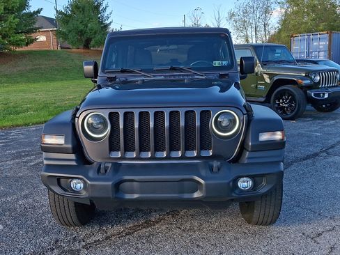 Certified 2022 Jeep Wrangler Unlimited Sport image 3