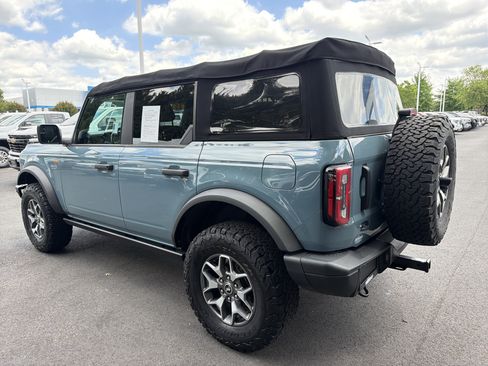 Used 2023 Ford Bronco Badlands AWD/4WD image 8