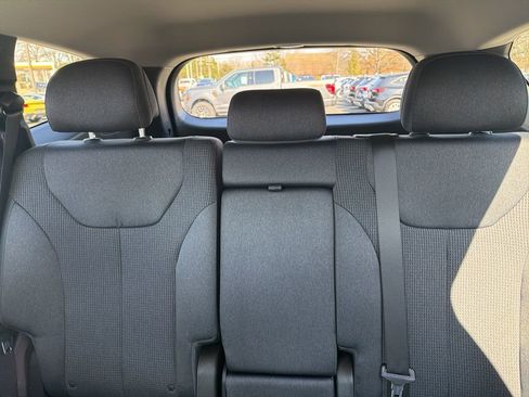 Used 2021 Hyundai Santa Fe SEL image 12
