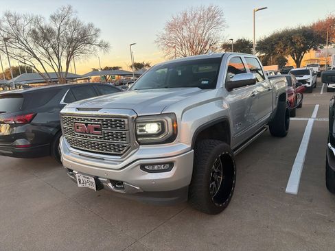 Used 2018 GMC Sierra 1500 Denali w/ Denali Ultimate Package image 5