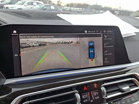 Used 2021 BMW X7 xDrive40i w/ Premium Package image 18