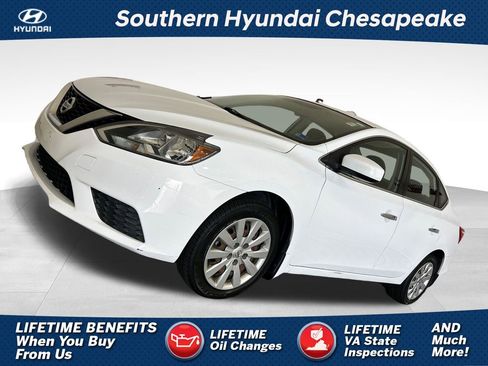 Used 2016 Nissan Sentra SV FWD image 1