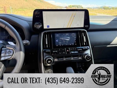 Used 2026 Lexus LX 700h Overtrail AWD/4WD image 19