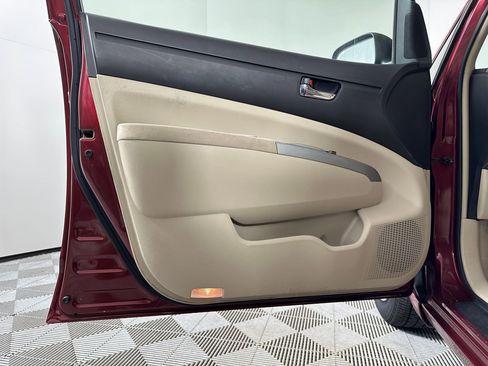 Used 2004 Toyota Prius image 16