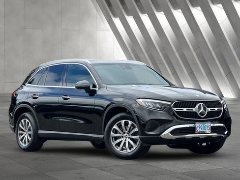 Certified 2026 Mercedes-Benz GLC 300 4MATIC image 2
