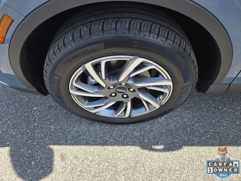 Used 2023 Lincoln Corsair FWD image 14