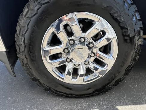 Used 2016 Chevrolet Silverado 2500 LTZ w/ Duramax Plus Package AWD/4WD image 10