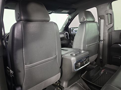 Used 2021 GMC Sierra 1500 AT4 w/ AT4 Value Package AWD/4WD image 39