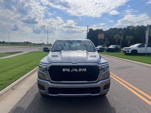 Used 2025 RAM 1500 Laramie w/ Sport Appearance Package AWD/4WD image 12