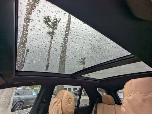 Certified 2025 Mercedes-Benz GLE 350 4MATIC image 7