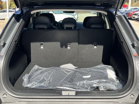 New 2025 Kia EV6 Light w/ Light LR Technology Package image 24