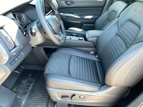 New 2026 Nissan Pathfinder Rock Creek w/ Rock Creek Premium Package AWD/4WD image 10