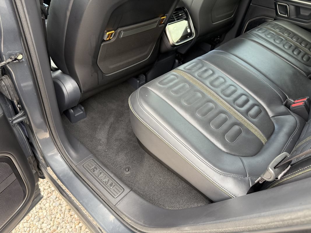 Used 2022 Rivian R1T Launch Edition AWD/4WD image 29