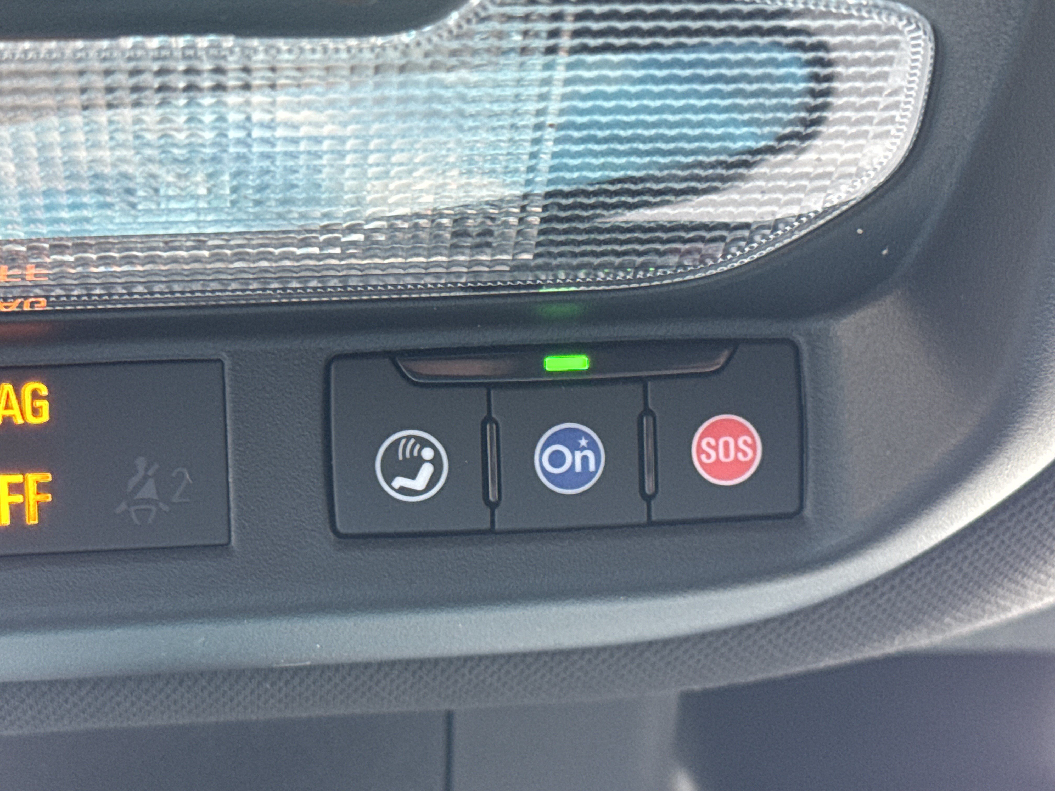 Used 2025 Chevrolet Trax RS w/ Driver Confidence Package FWD image 15