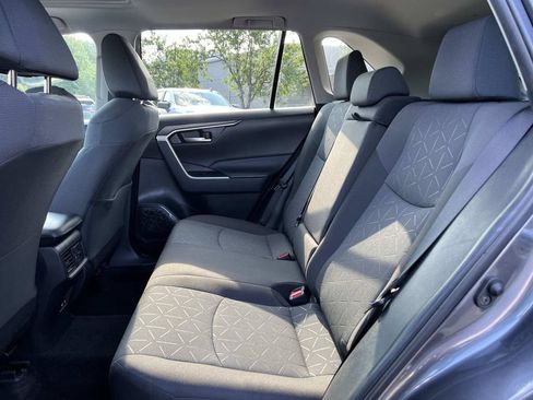 Used 2023 Toyota RAV4 XLE w/ Convenience Package FWD image 17