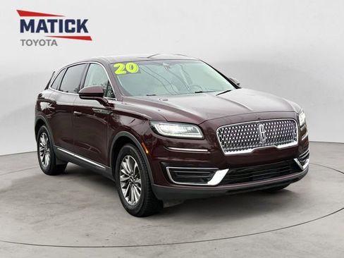 Used 2020 Lincoln Nautilus FWD w/ Equipment Group 101A image 1