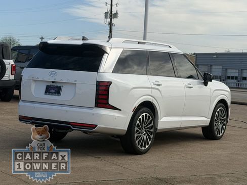 Used 2026 Hyundai Palisade Calligraphy image 4