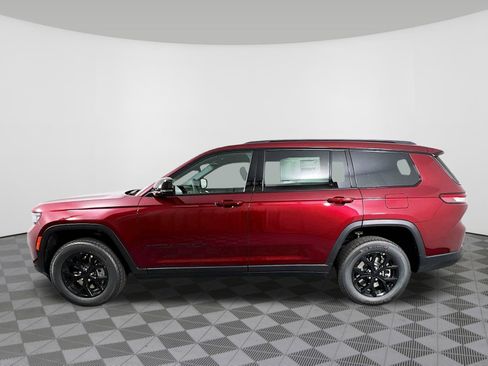 New 2025 Jeep Grand Cherokee L Altitude AWD/4WD image 30