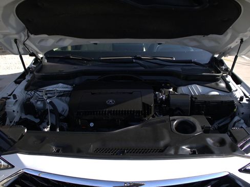 Used 2023 Acura MDX SH-AWD w/Technology Pkg Sport image 9