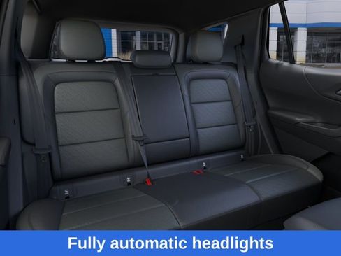 New 2026 Chevrolet Equinox LT w/ Convenience Package II AWD/4WD image 18
