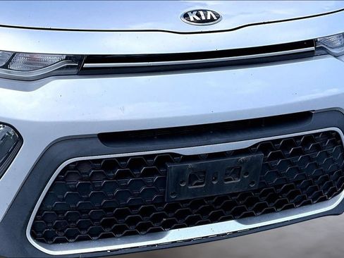 Used 2021 Kia Soul LX FWD image 28