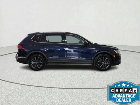 Used 2022 Volkswagen Tiguan SE FWD image 8