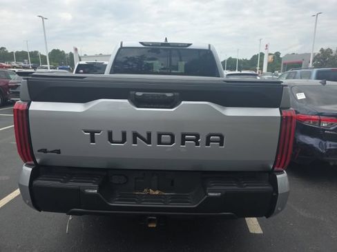 Used 2024 Toyota Tundra SR5 w/ SR5 Premium Package AWD/4WD image 5