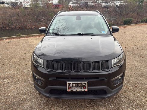 Used 2018 Jeep Compass Latitude w/ Popular Equipment Group image 14
