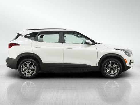 Used 2021 Kia Seltos EX AWD/4WD image 6