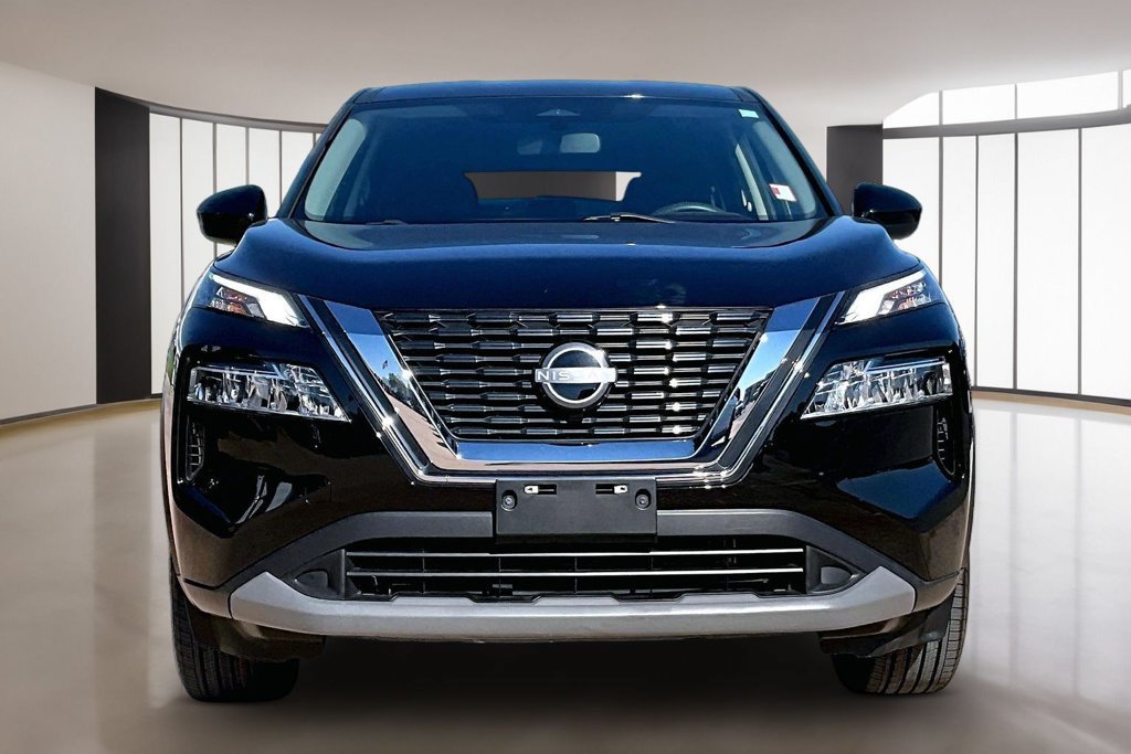 Used 2023 Nissan Rogue SV AWD/4WD image 3