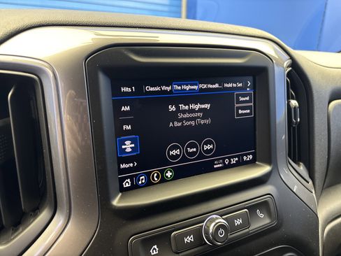 New 2026 Chevrolet Silverado 1500 Custom Trail Boss w/ Turbomax Blackout Package AWD/4WD image 17