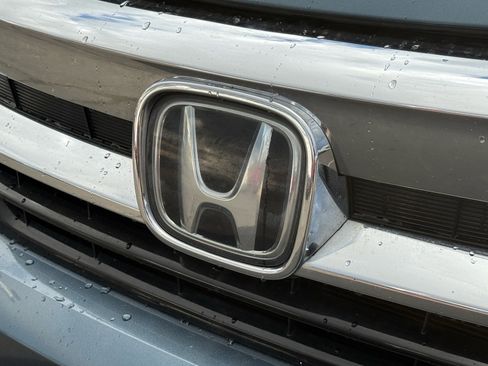 Used 2019 Honda Pilot Touring image 39