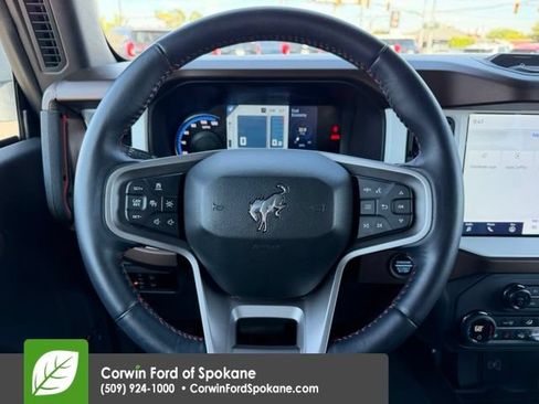 Certified 2024 Ford Bronco Heritage Edition AWD/4WD image 21