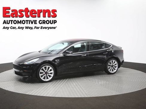 Used 2018 Tesla Model 3 Mid Range RWD image 52