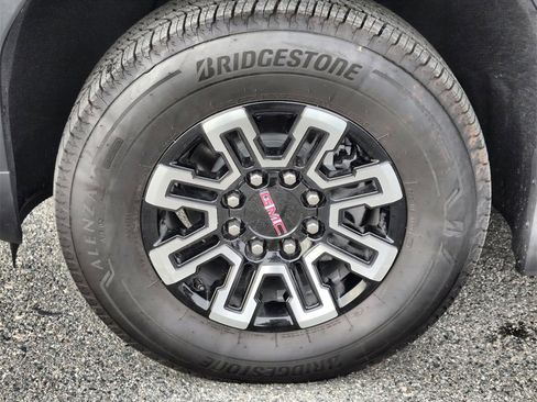 Used 2026 GMC Sierra EV Elevation image 31