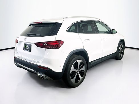 Used 2025 Mercedes-Benz GLA 250 image 9