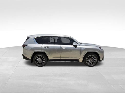 Used 2023 Lexus LX 600 F Sport w/ Accessory Package (Z1) AWD/4WD image 5
