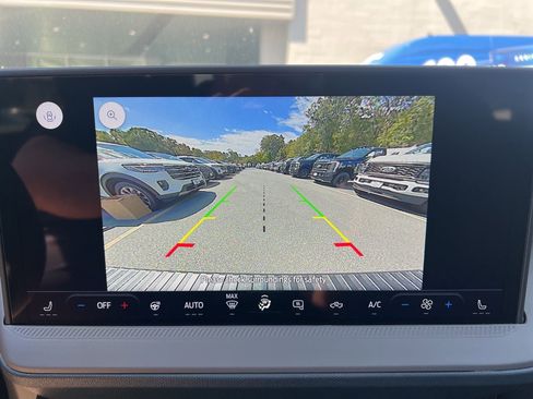 New 2025 Ford Maverick XLT w/ XLT Luxury Package image 31