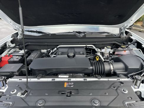 New 2025 GMC Canyon AT4 w/ AT4X Package image 66