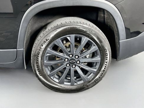 Used 2023 Chevrolet Traverse RS AWD/4WD image 34